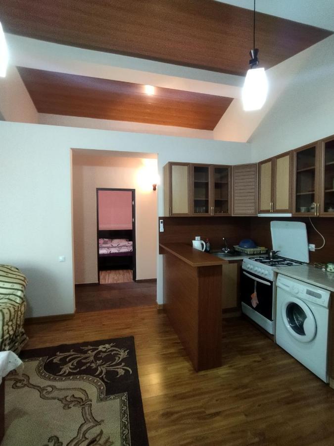 Lucy Holiday Home Yerevan Exterior foto